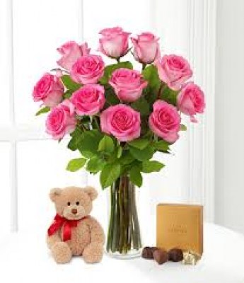 15-pinkroses-eith-teddy